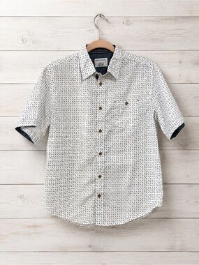 Distortion Boys Short Sleeve Button-Up Shirt White Navy Print Size Large 14